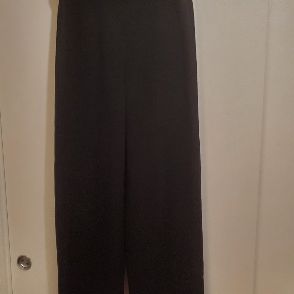 St. John Knit Black Caviar Slacks SIZE 2